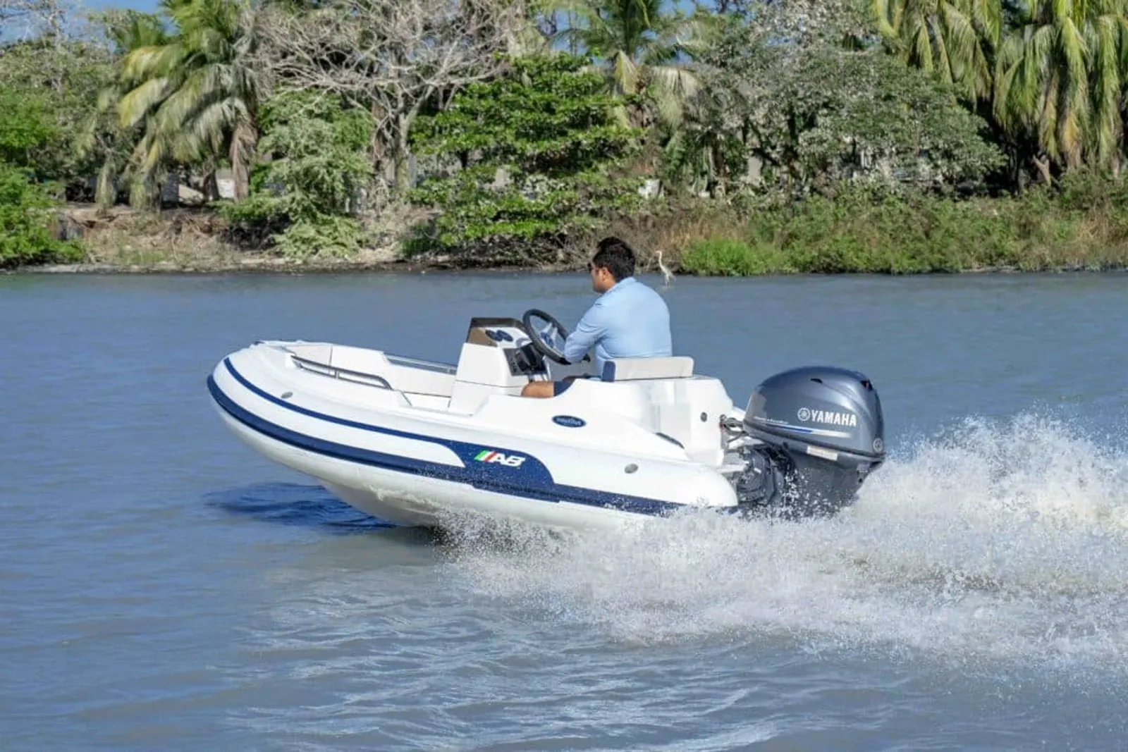 AB Inflatables Nautilus 11 DLX — foto 2
