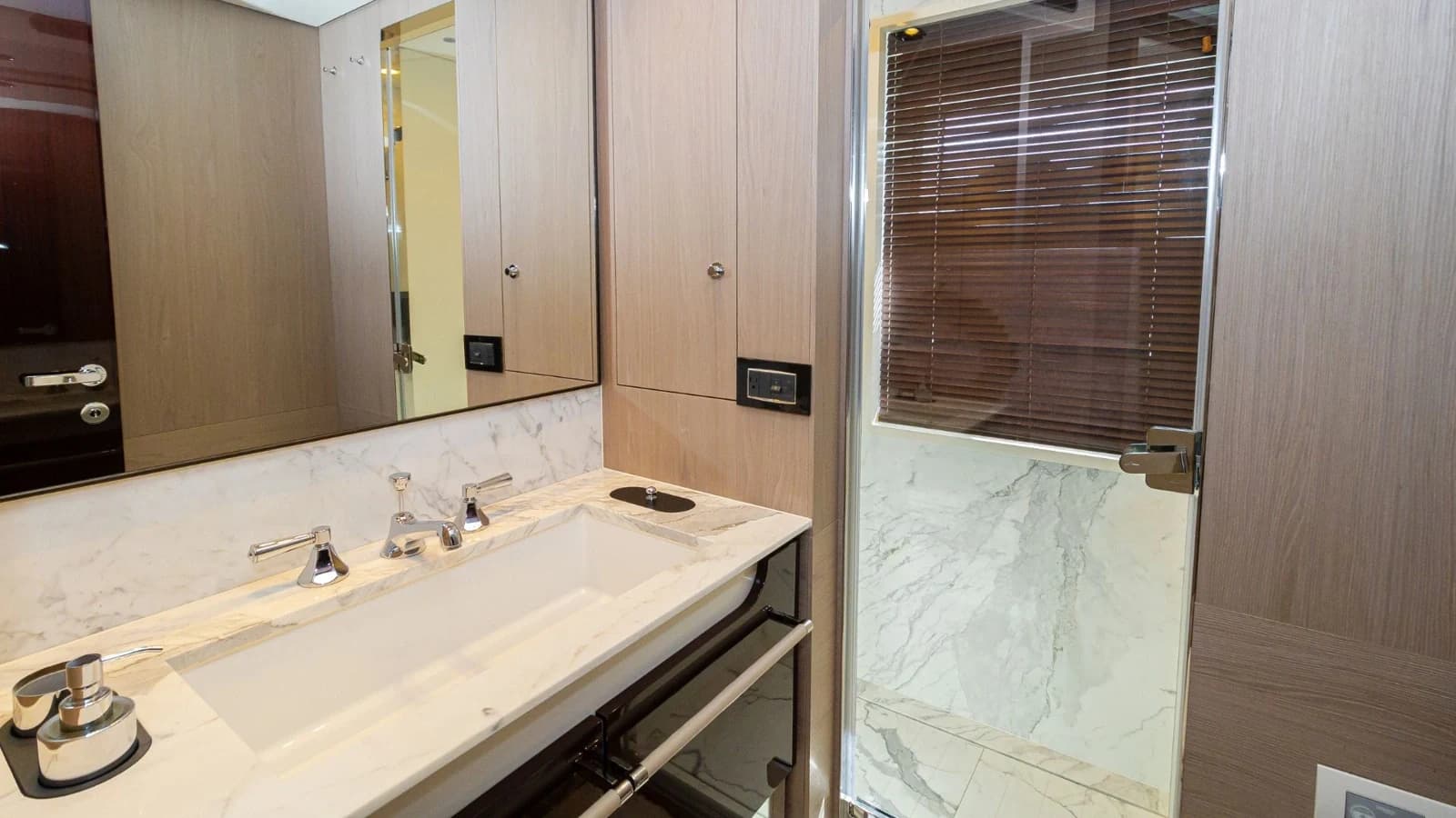 Azimut Grande 27 Metri 87 — foto 44