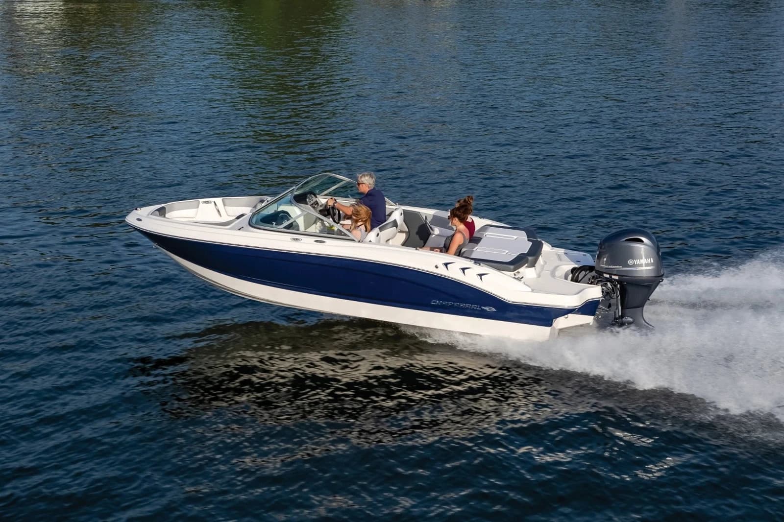 Chaparral 19 SSI OB — photo 8