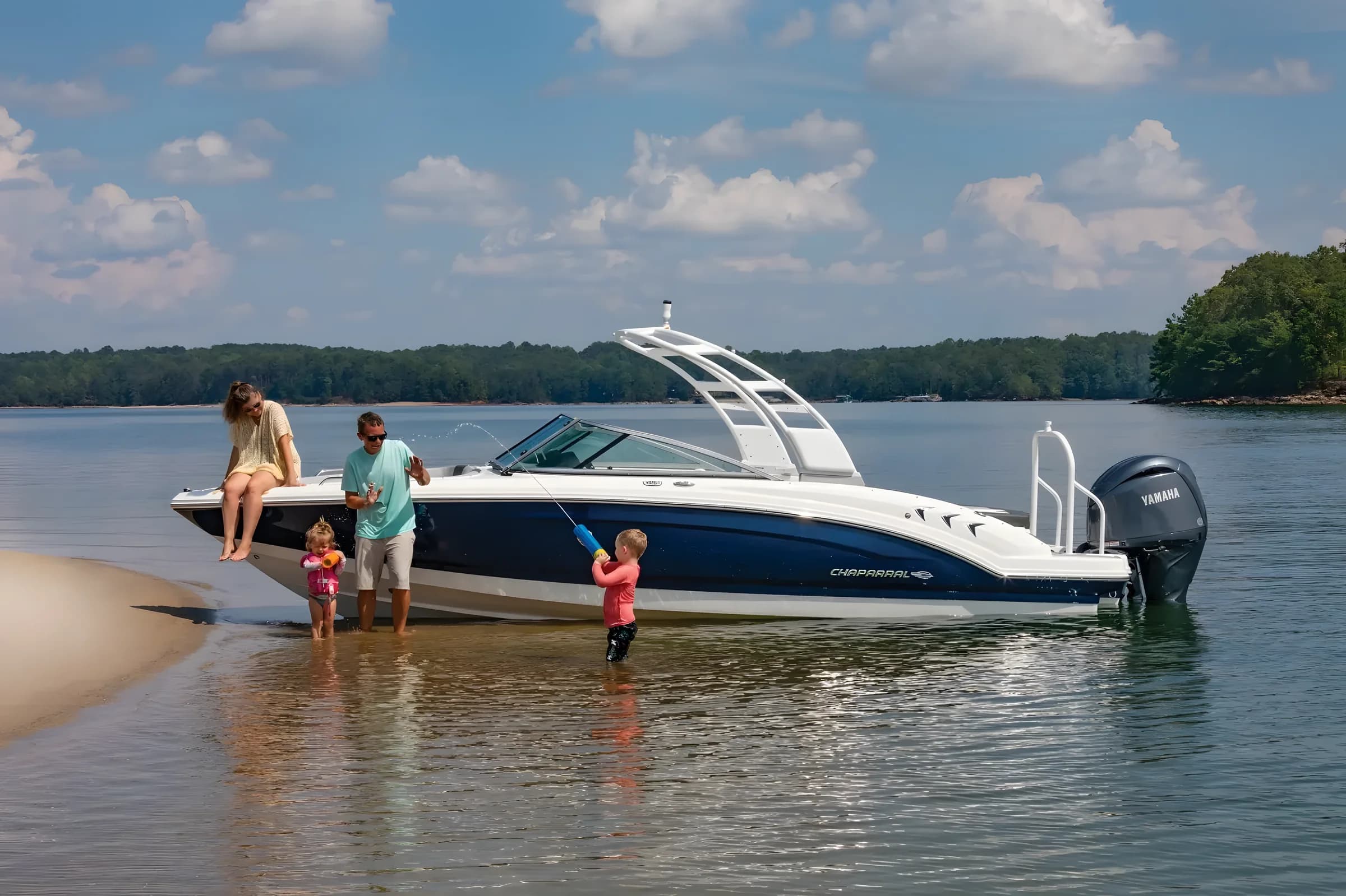 Chaparral 23 SSI OB 2027 — Bajo pedido