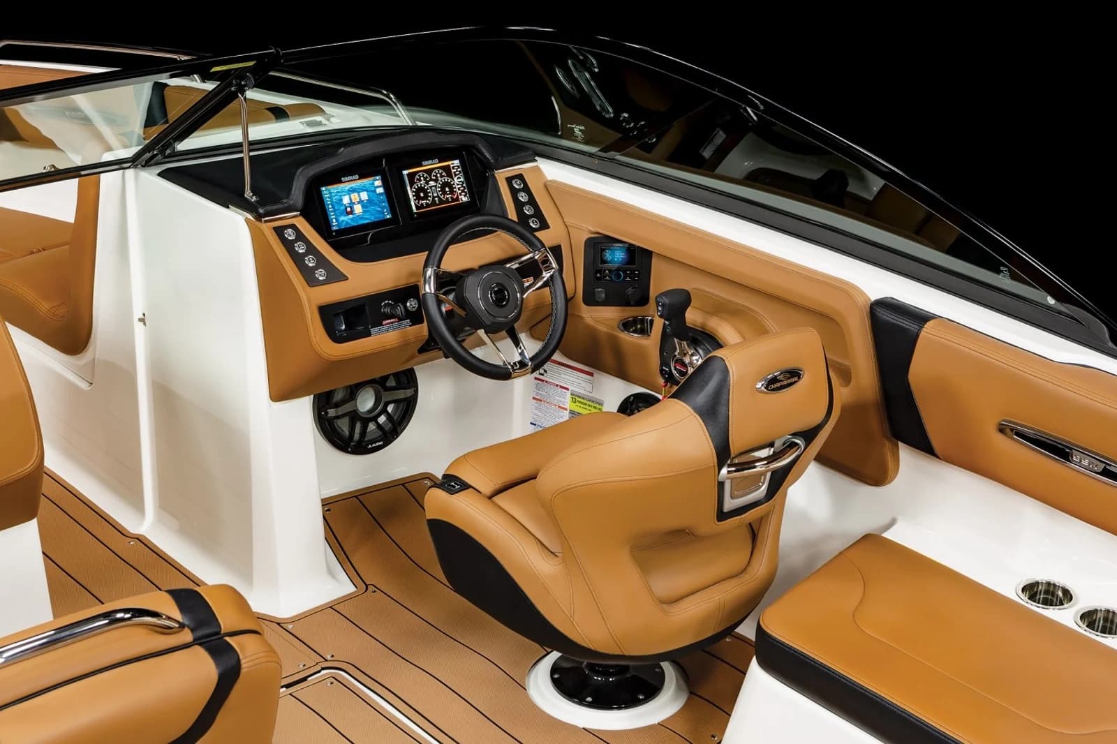 Chaparral 247 SSX — foto 7