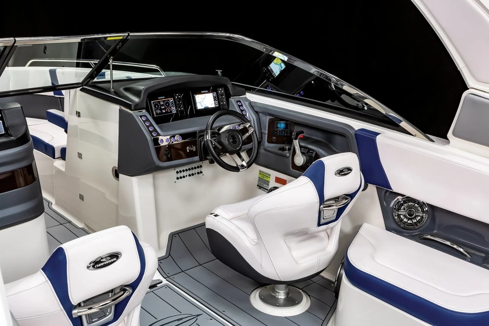 Chaparral 270 OSX — foto 11