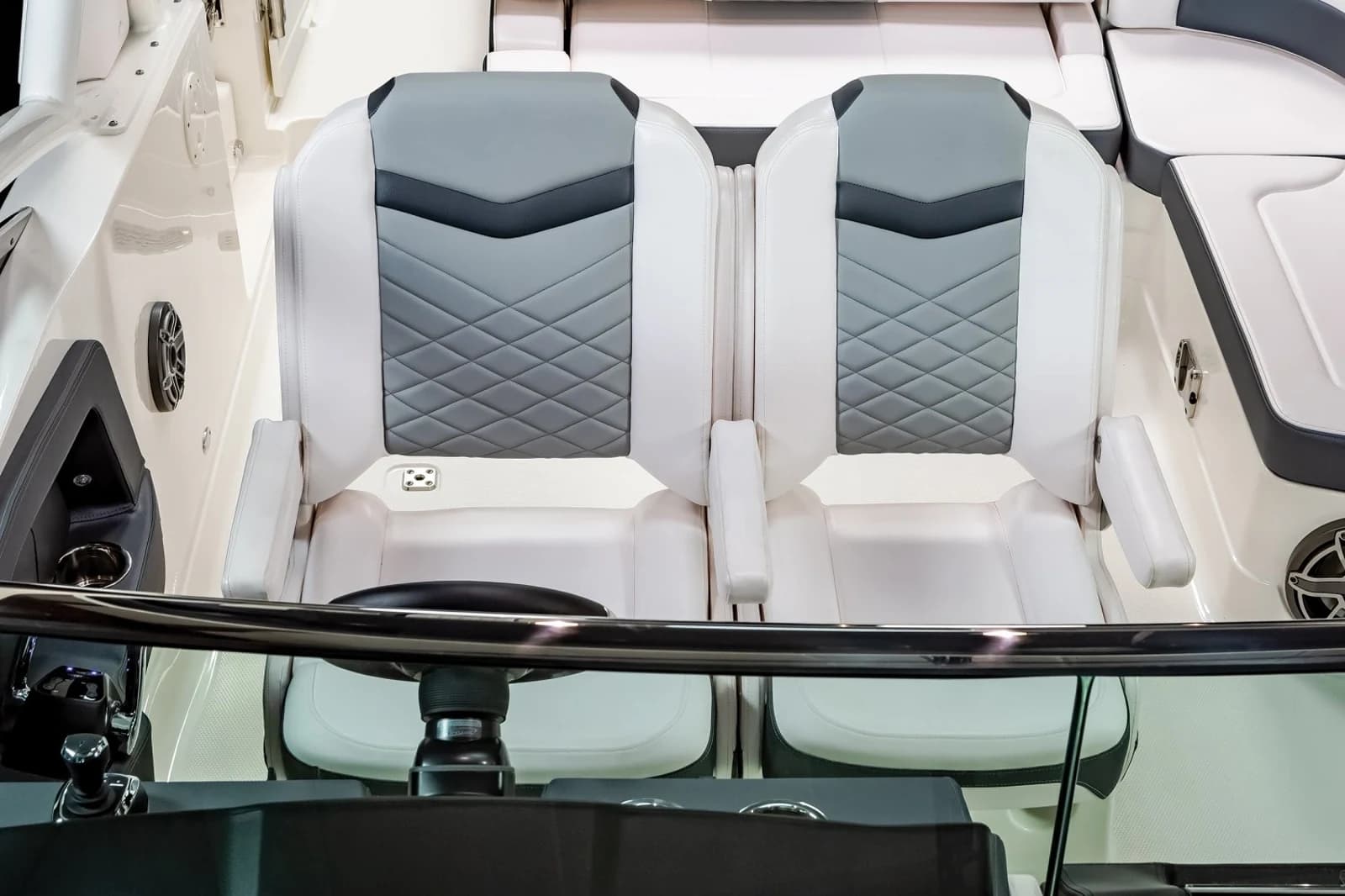 Chaparral 280 OSX — foto 17