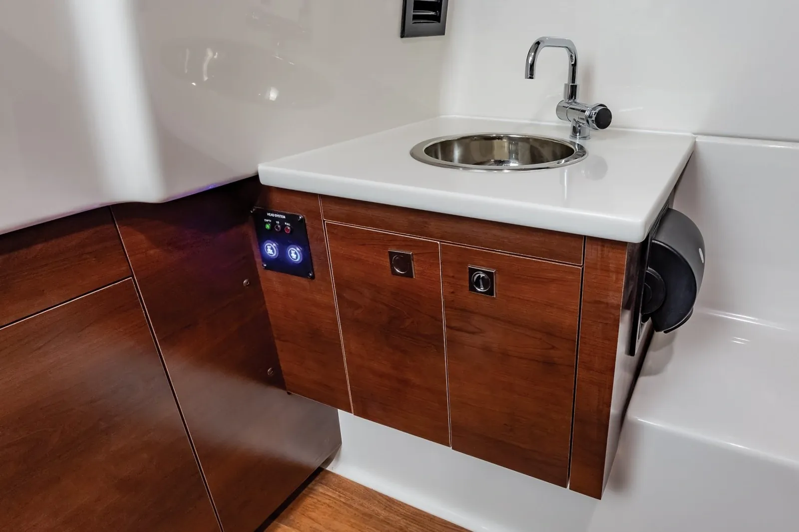 Chaparral 300 OSX — foto 6