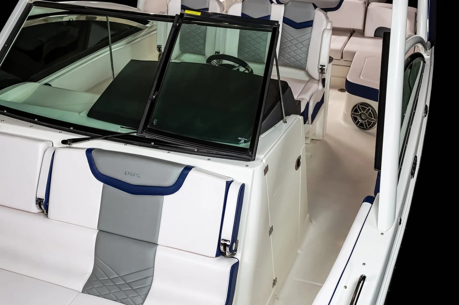 Chaparral 300 OSX — foto 11