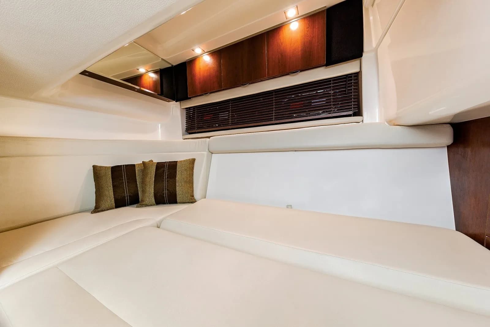 Chaparral 347 SSX — foto 2