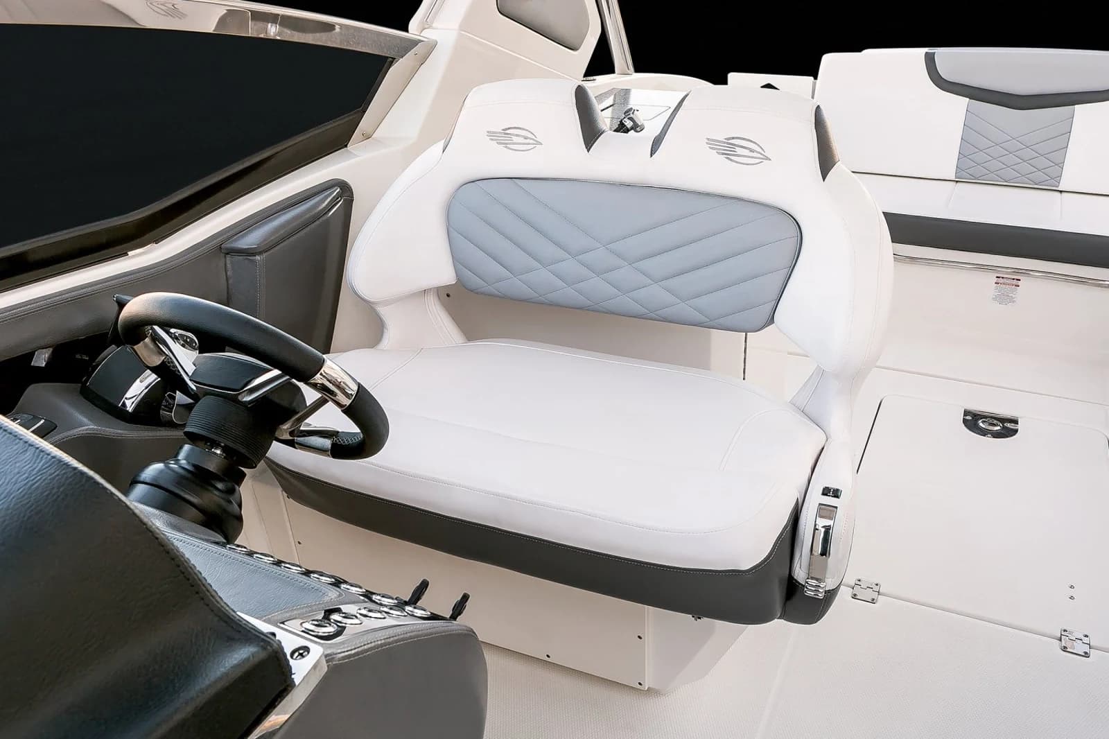 Chaparral 347 SSX — foto 12