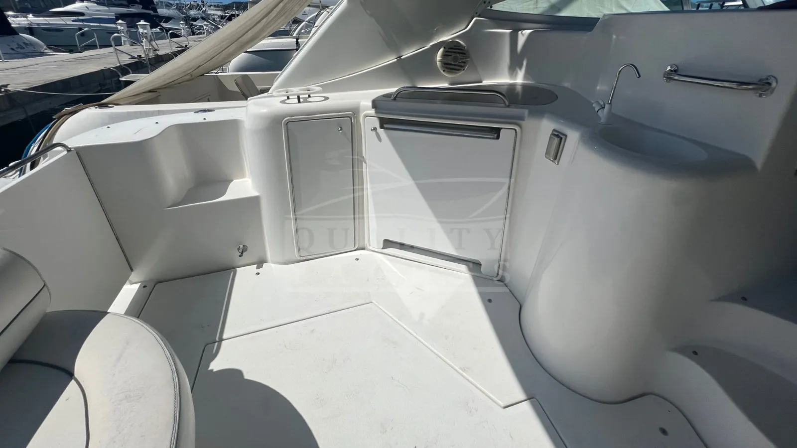 Cruisers Yachts 38.7 — foto 4