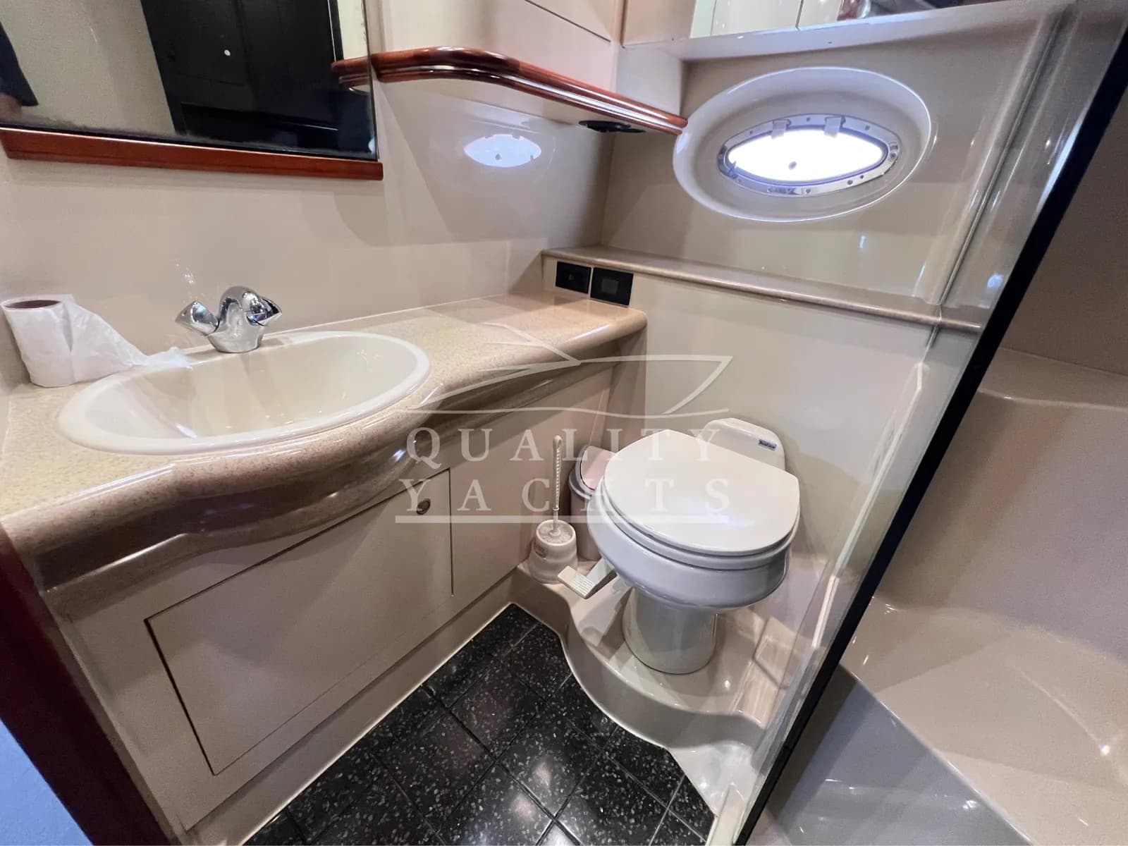 Cruisers Yachts 42 — foto 3