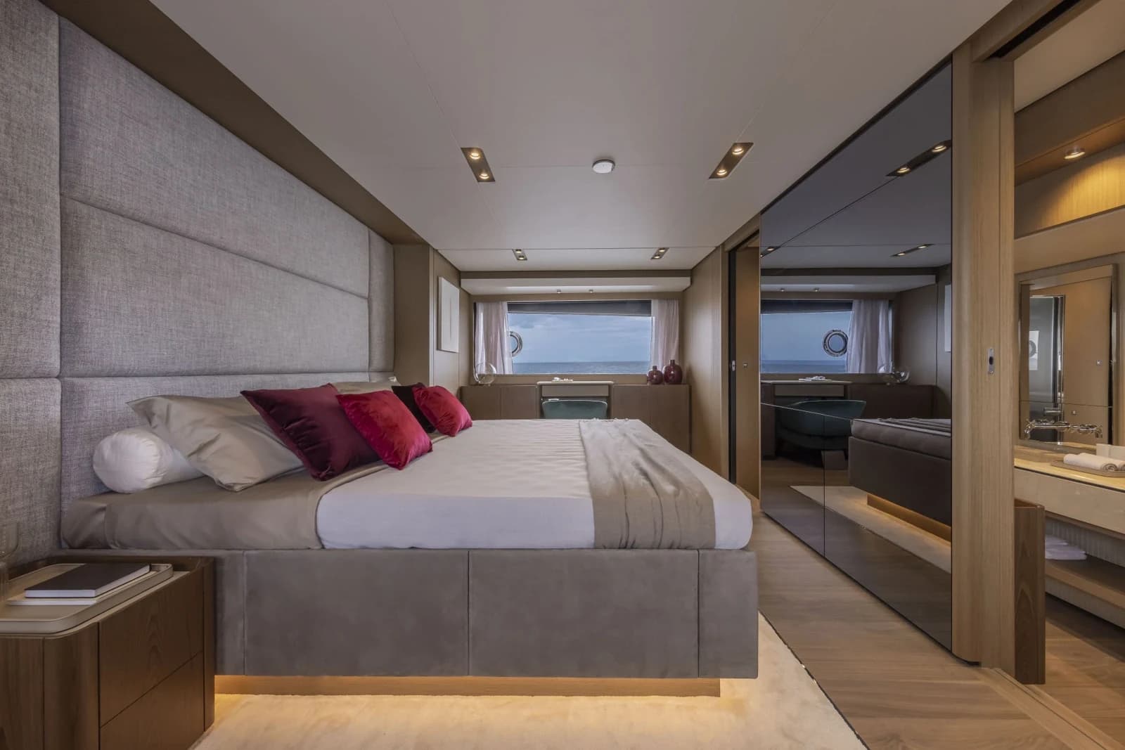 Ferretti 1000 — foto 11
