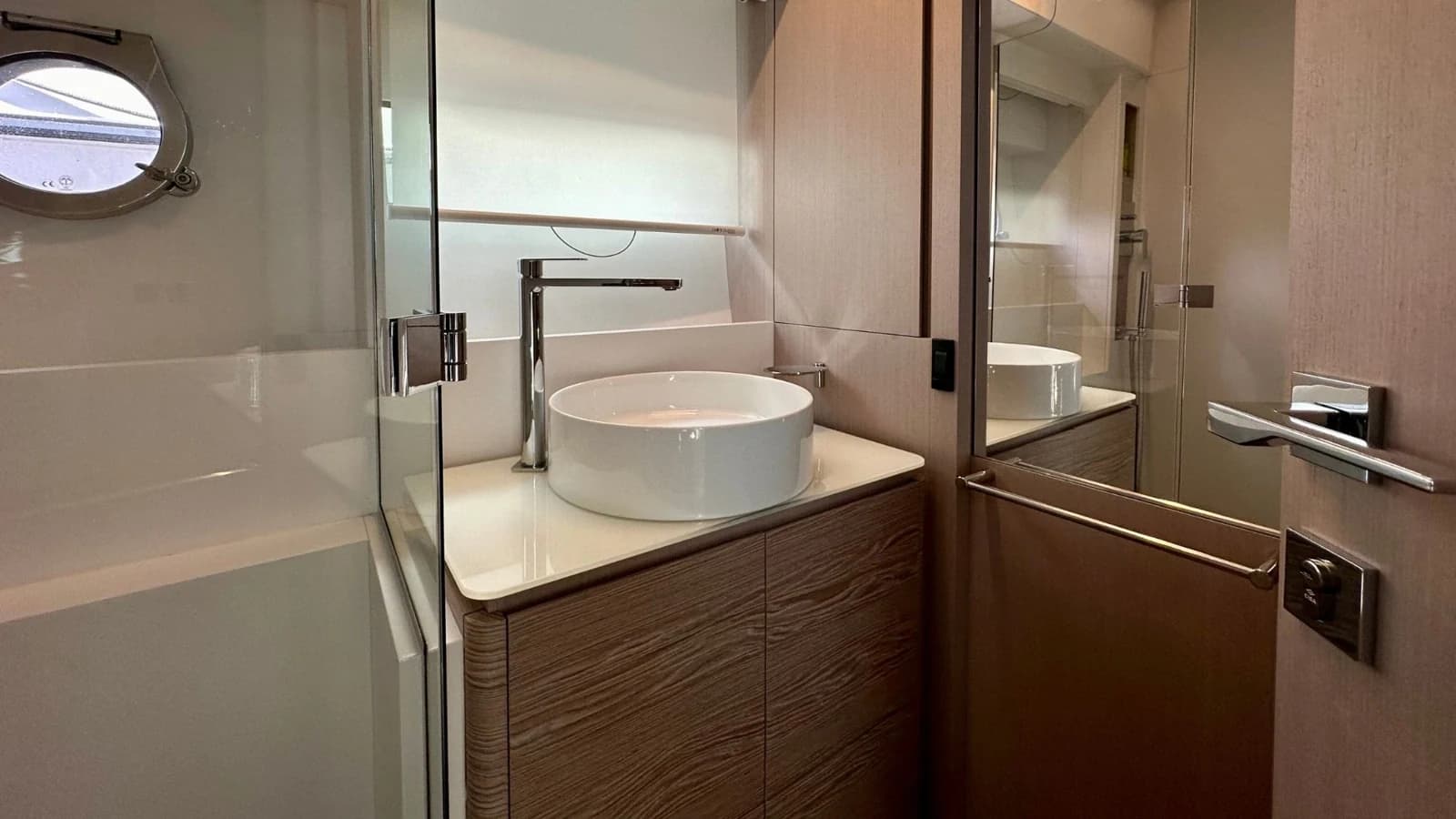 Ferretti 500 — photo 21