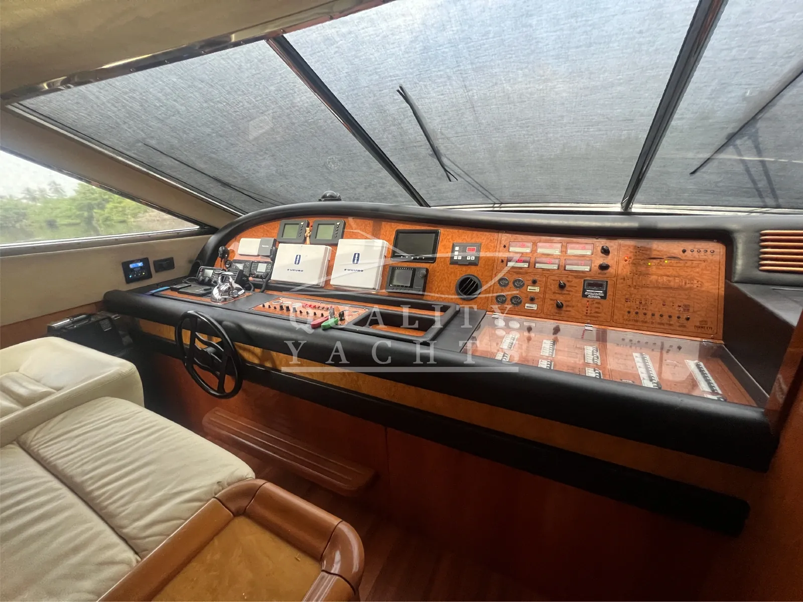 Ferretti 760 — photo 3