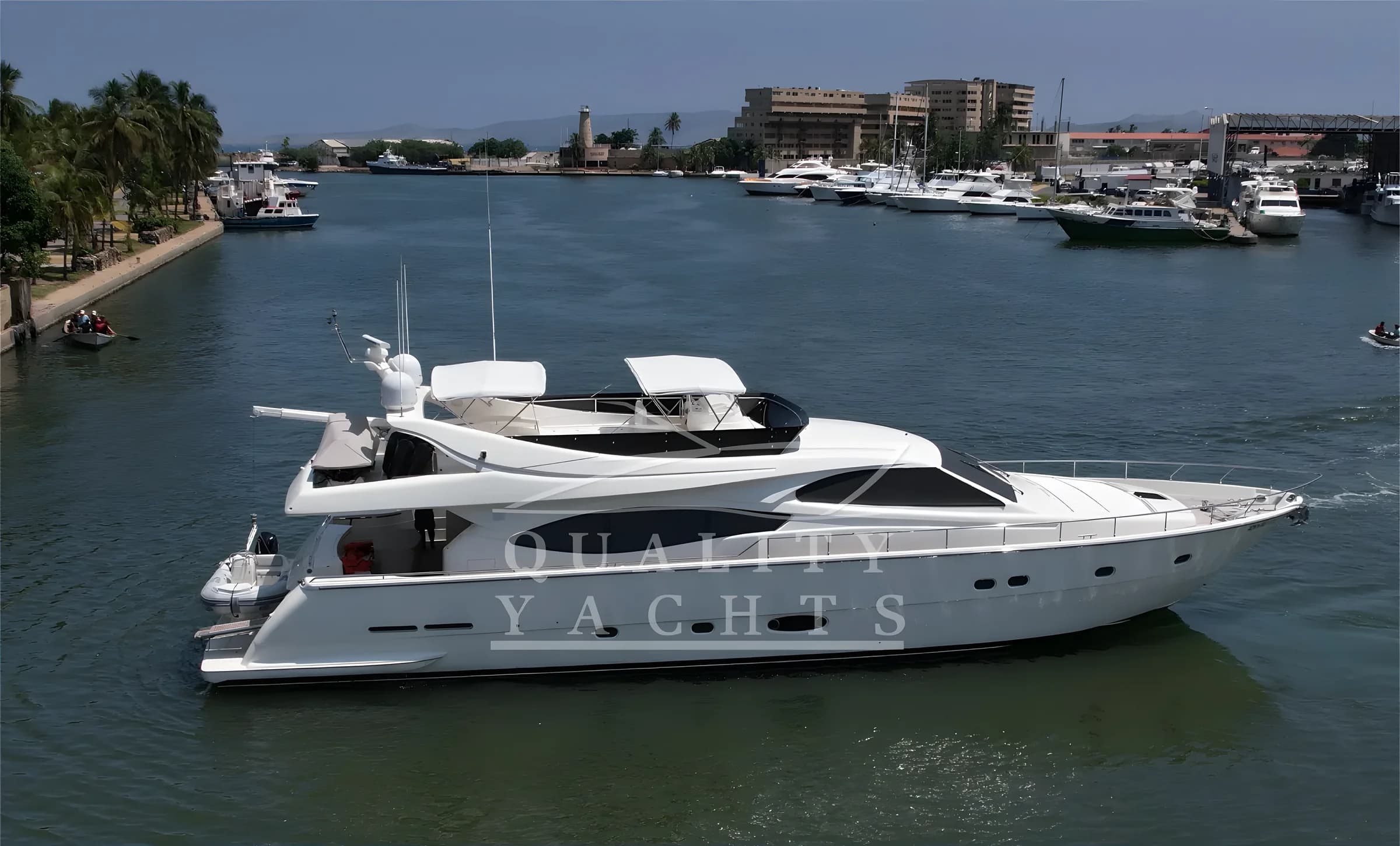 Ferretti 760 2004 — Puerto La Cruz, Venezuela