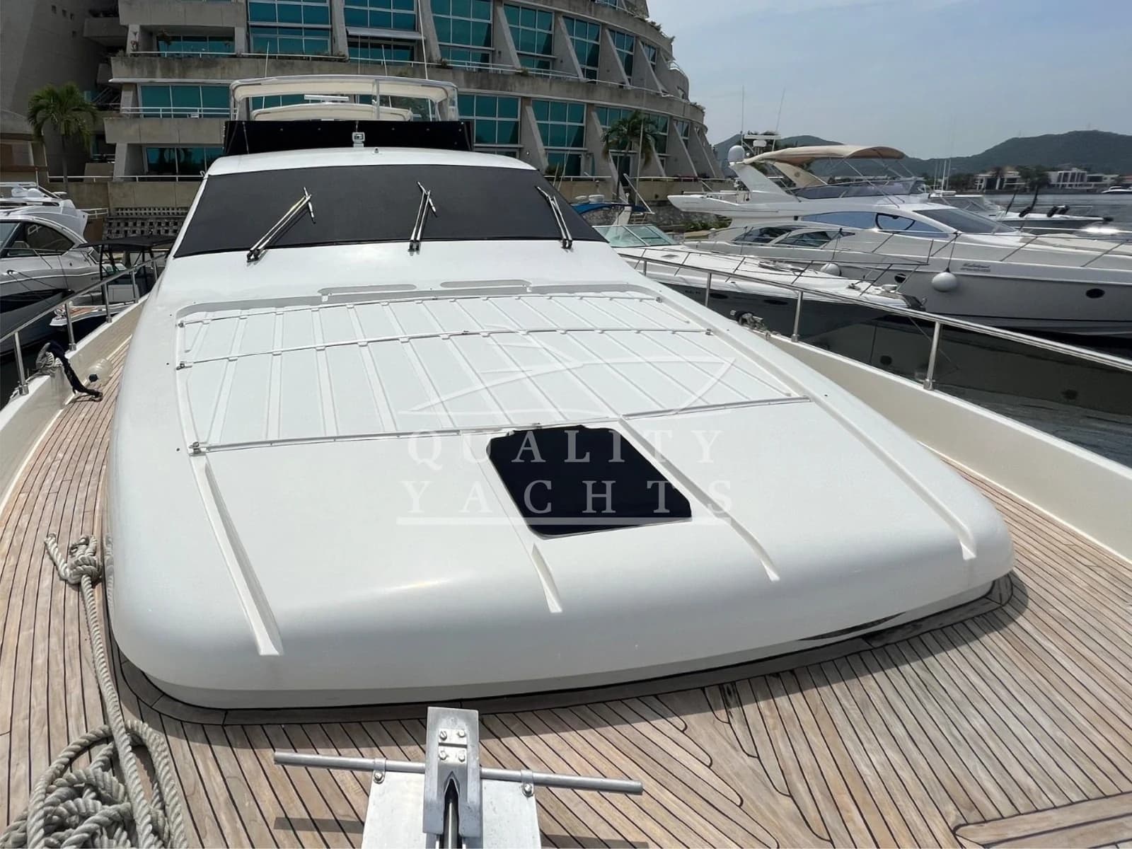 Ferretti 760 — photo 15