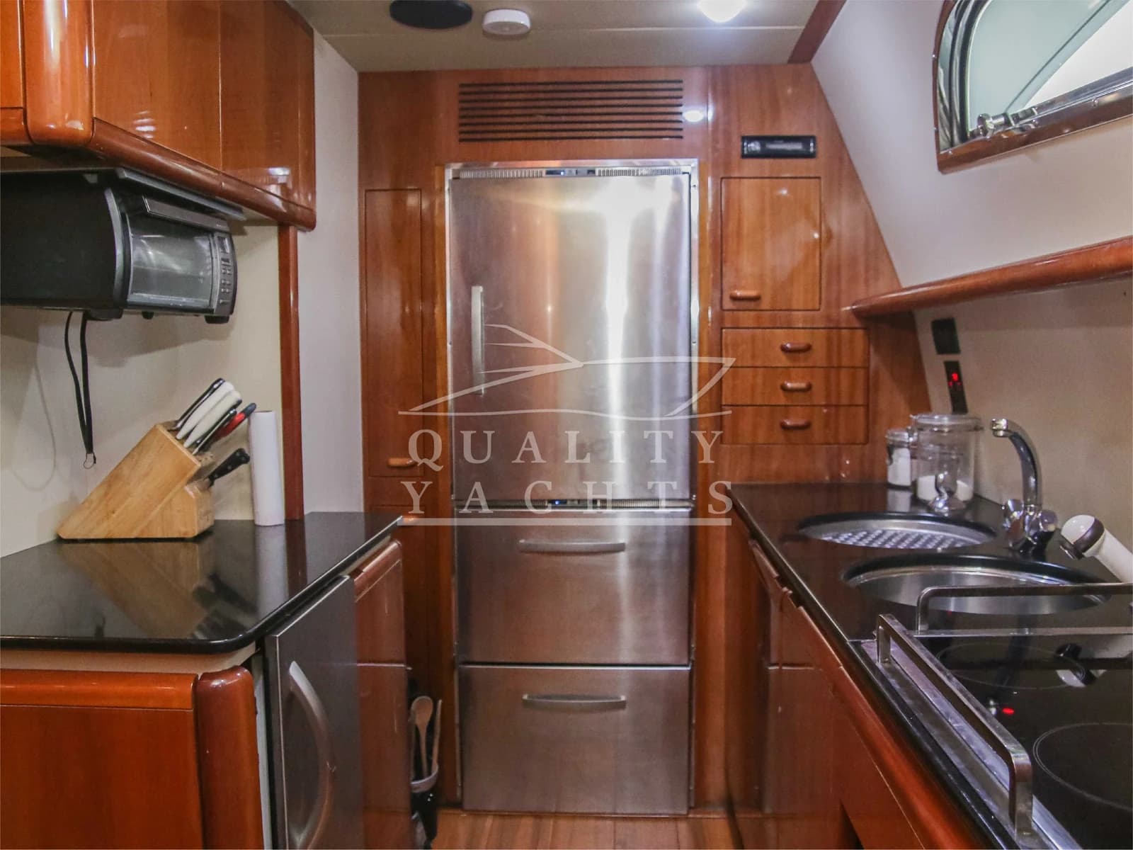 Ferretti 81 — foto 18