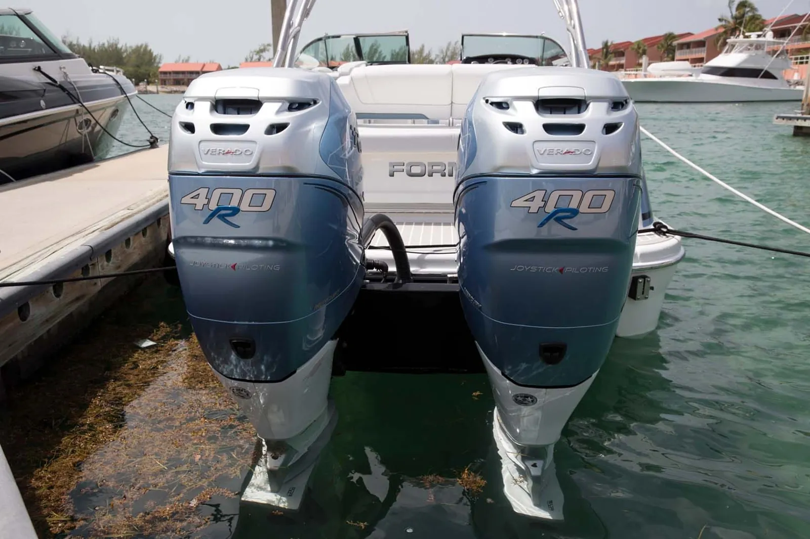 Formula 310 Bowrider — foto 3
