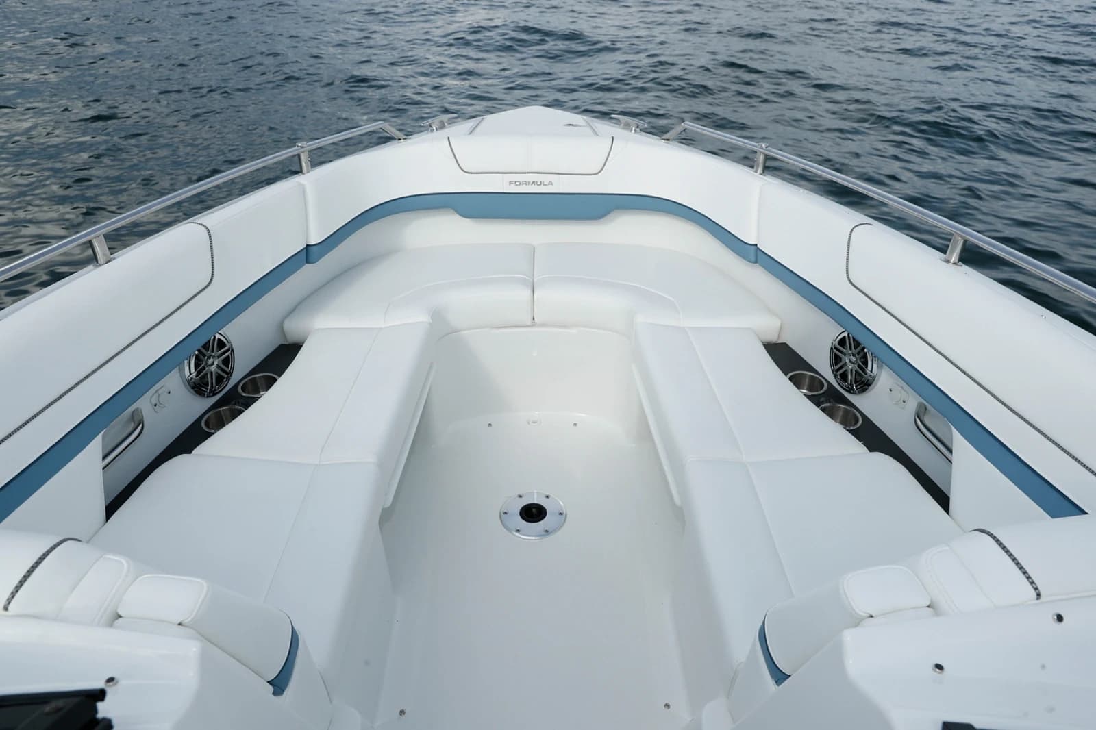 Formula 310 Bowrider — foto 7