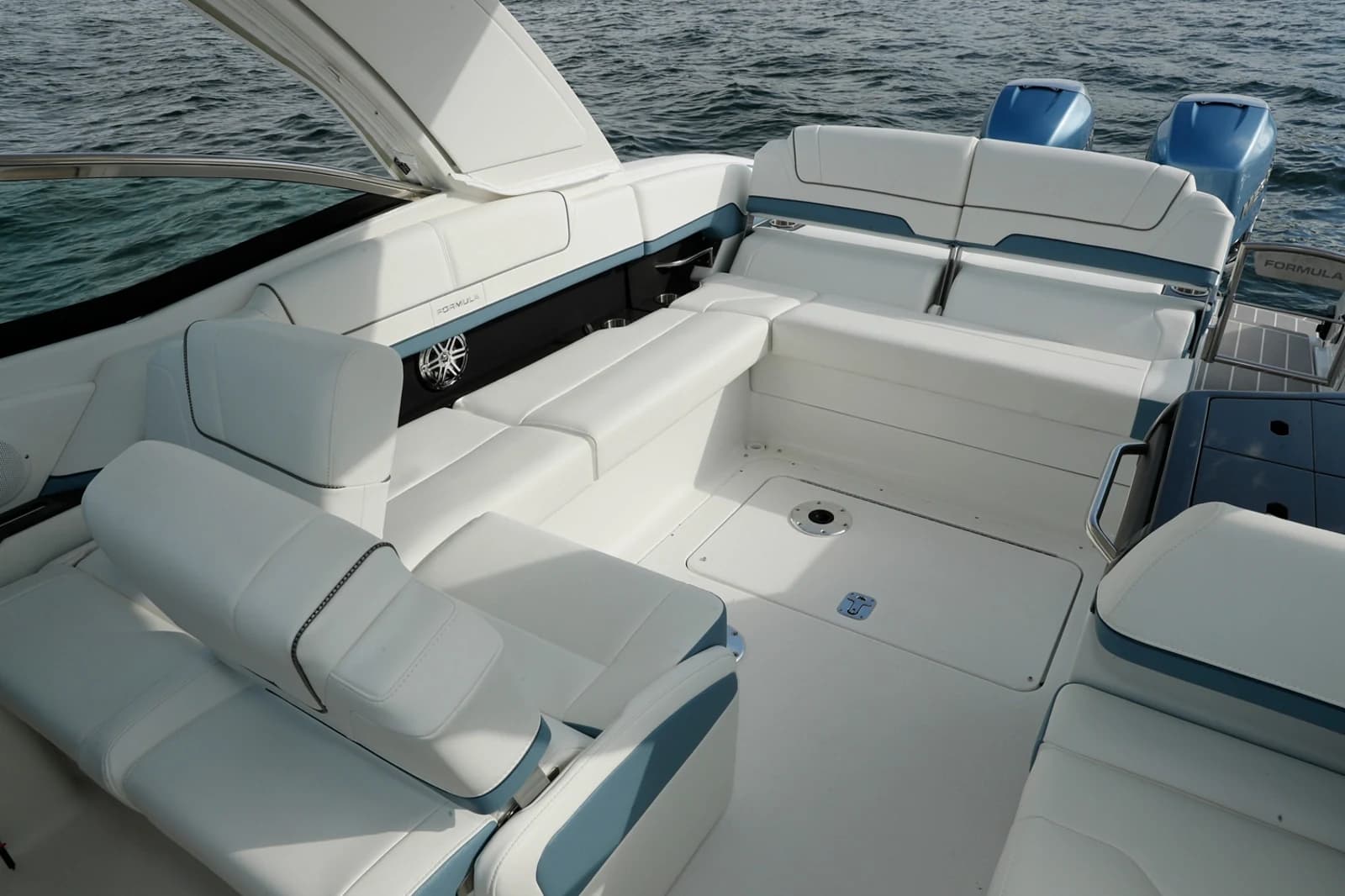 Formula 310 Bowrider — foto 8