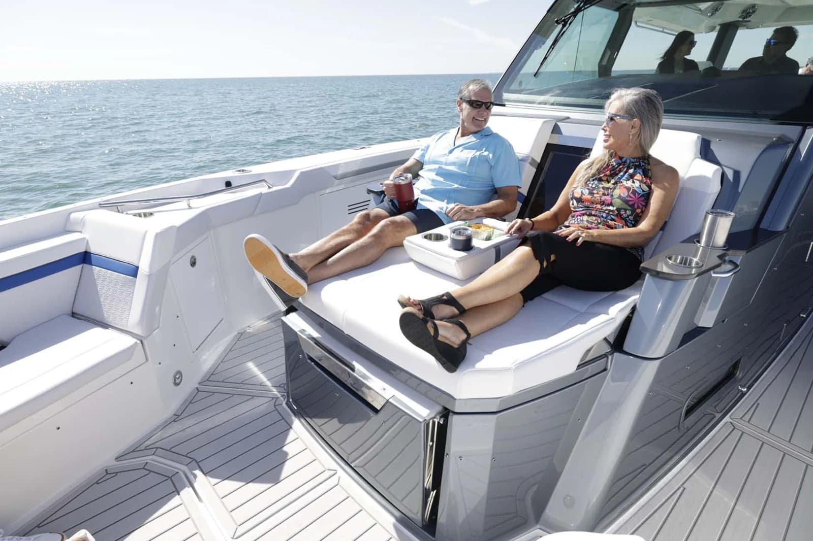Formula 457 Center Console Fish — photo 14