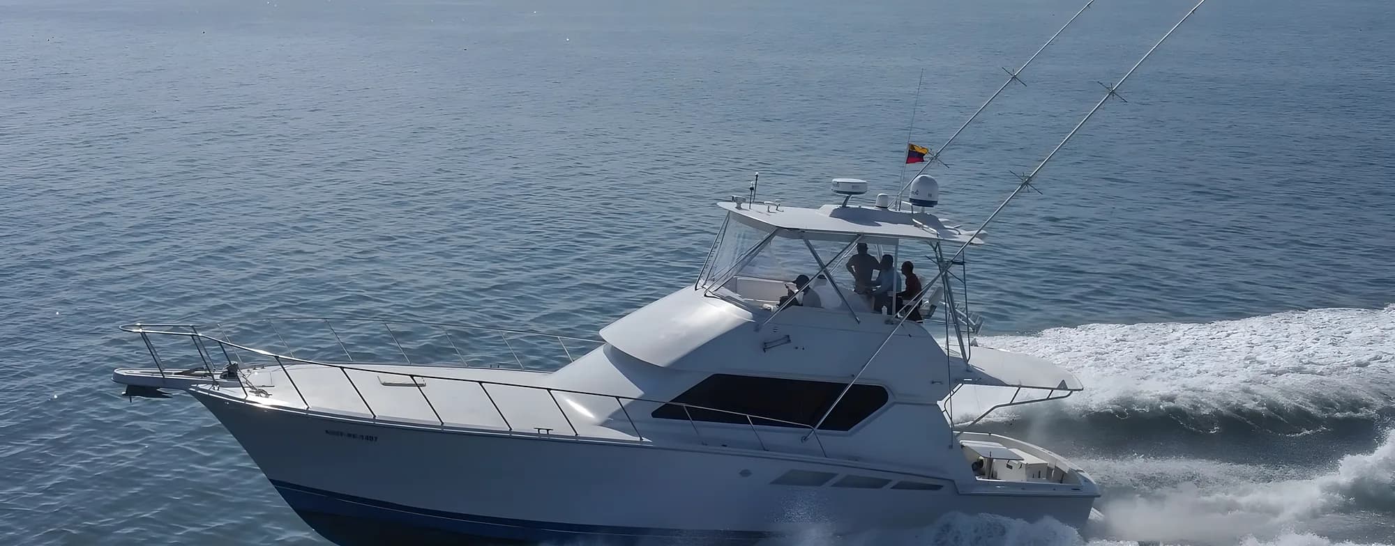 Hatteras 50 Convertible 1998 — Puerto La Cruz, Venezuela