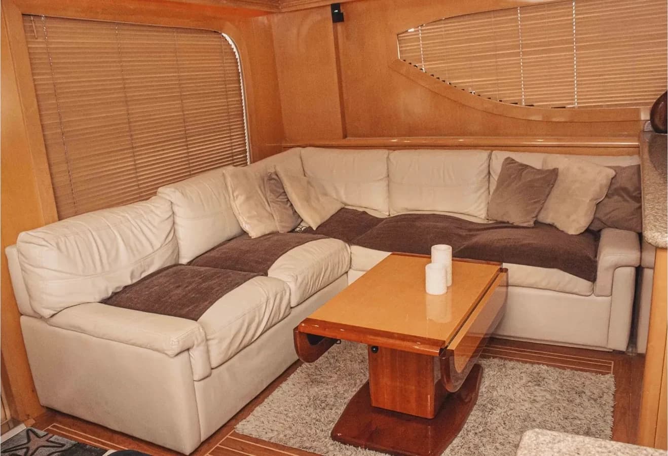 Hatteras 55 Convertible — foto 4