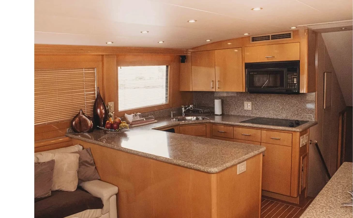 Hatteras 55 Convertible — foto 5