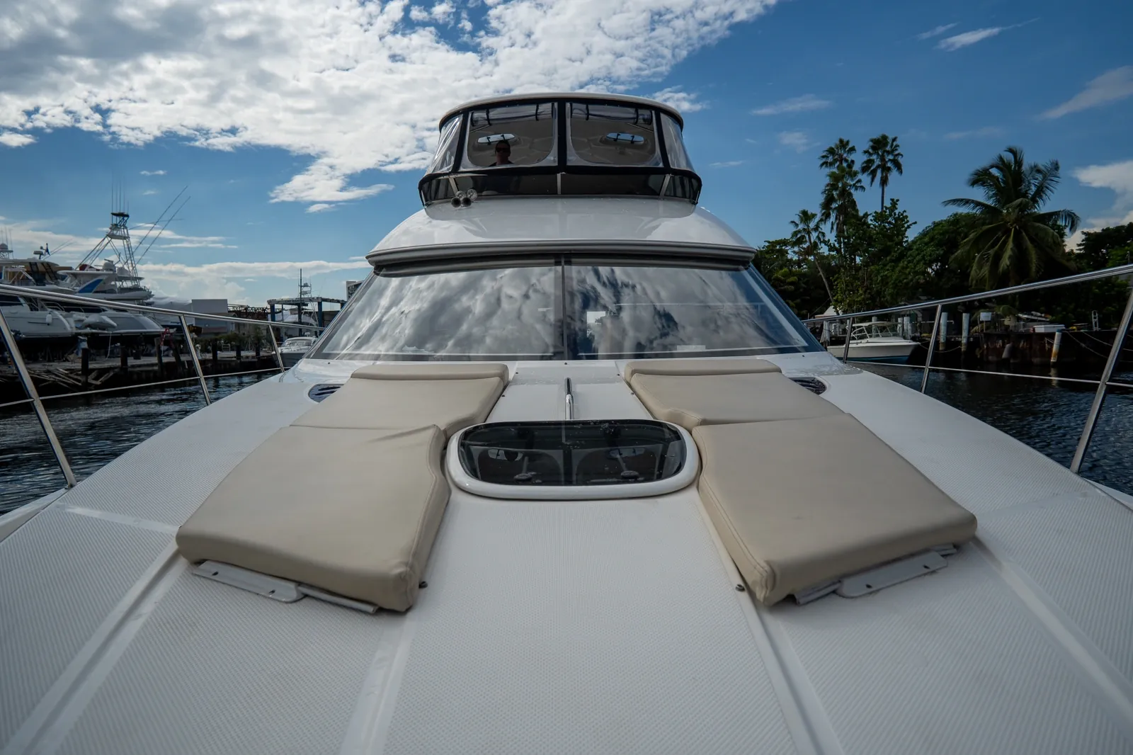 Meridian 441 Sedan — foto 9