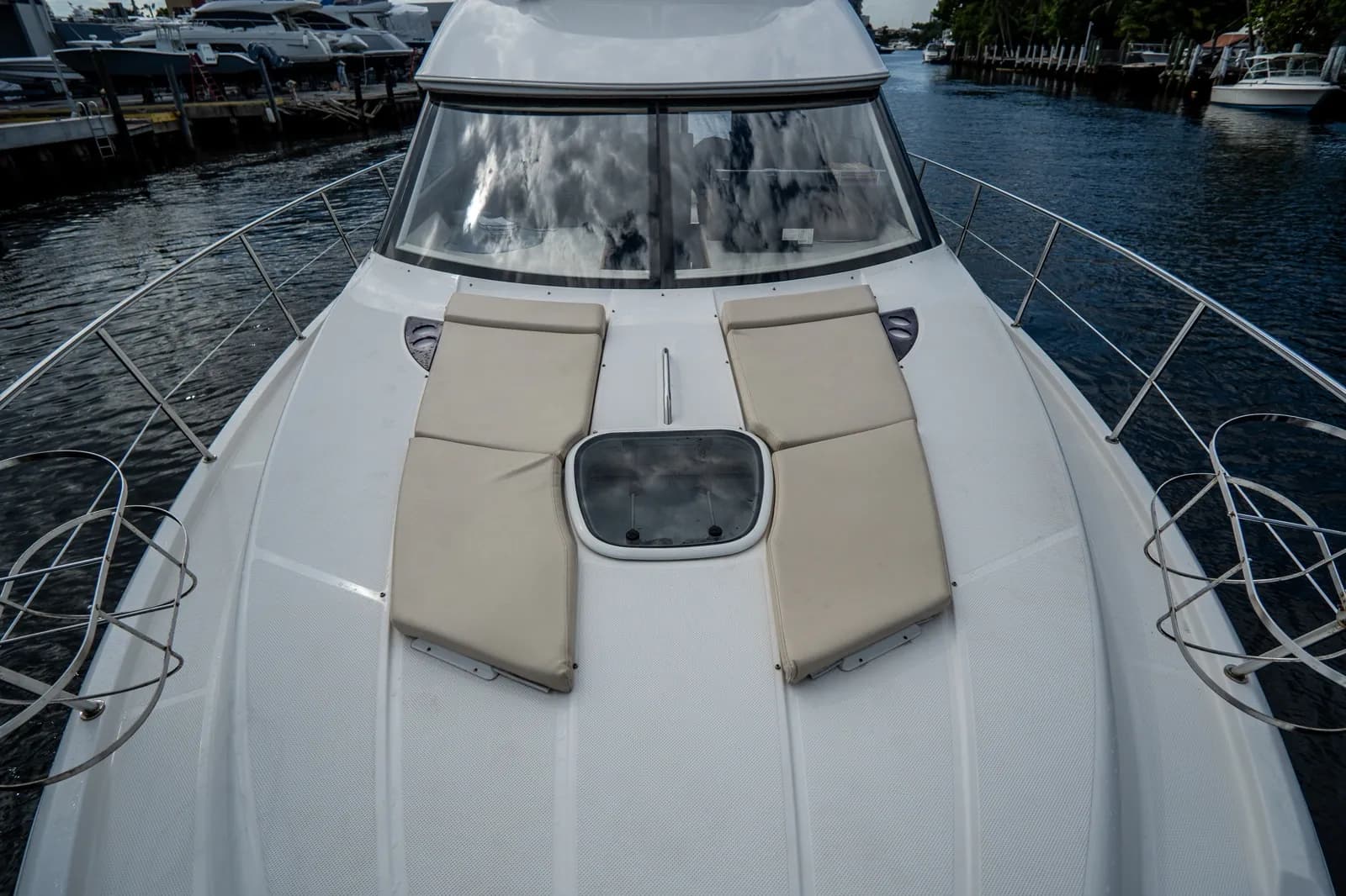 Meridian 441 Sedan — foto 10