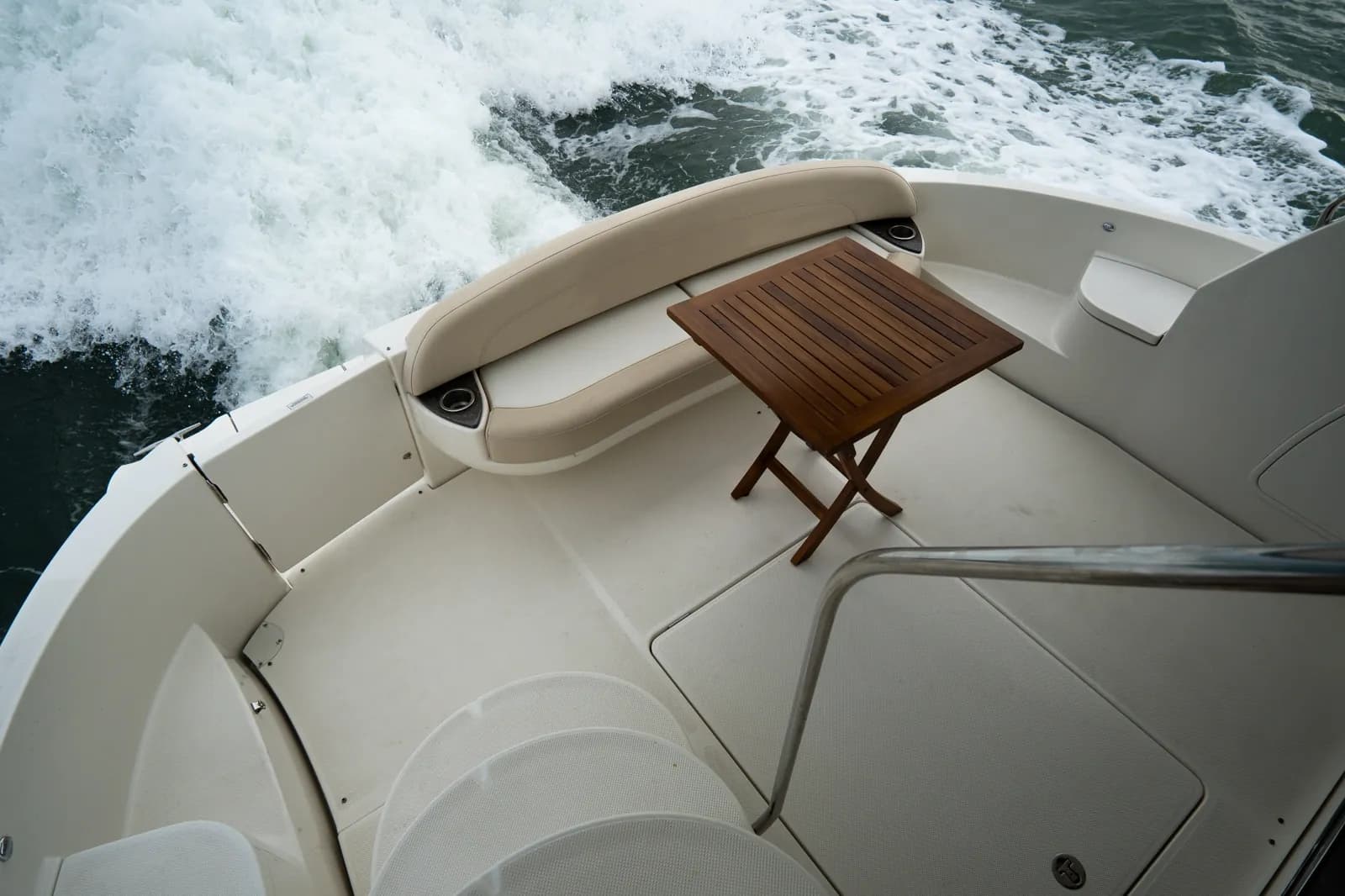Meridian 441 Sedan — foto 14