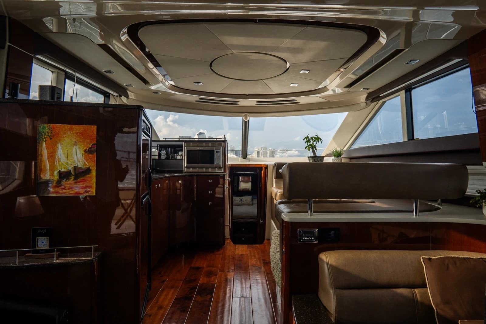 Meridian 441 Sedan — foto 52