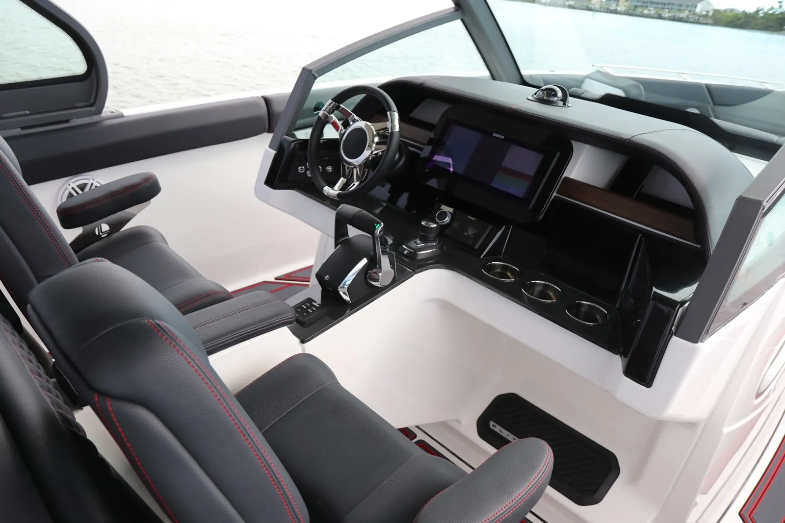 Monterey Elite Series 30 OB — photo 6