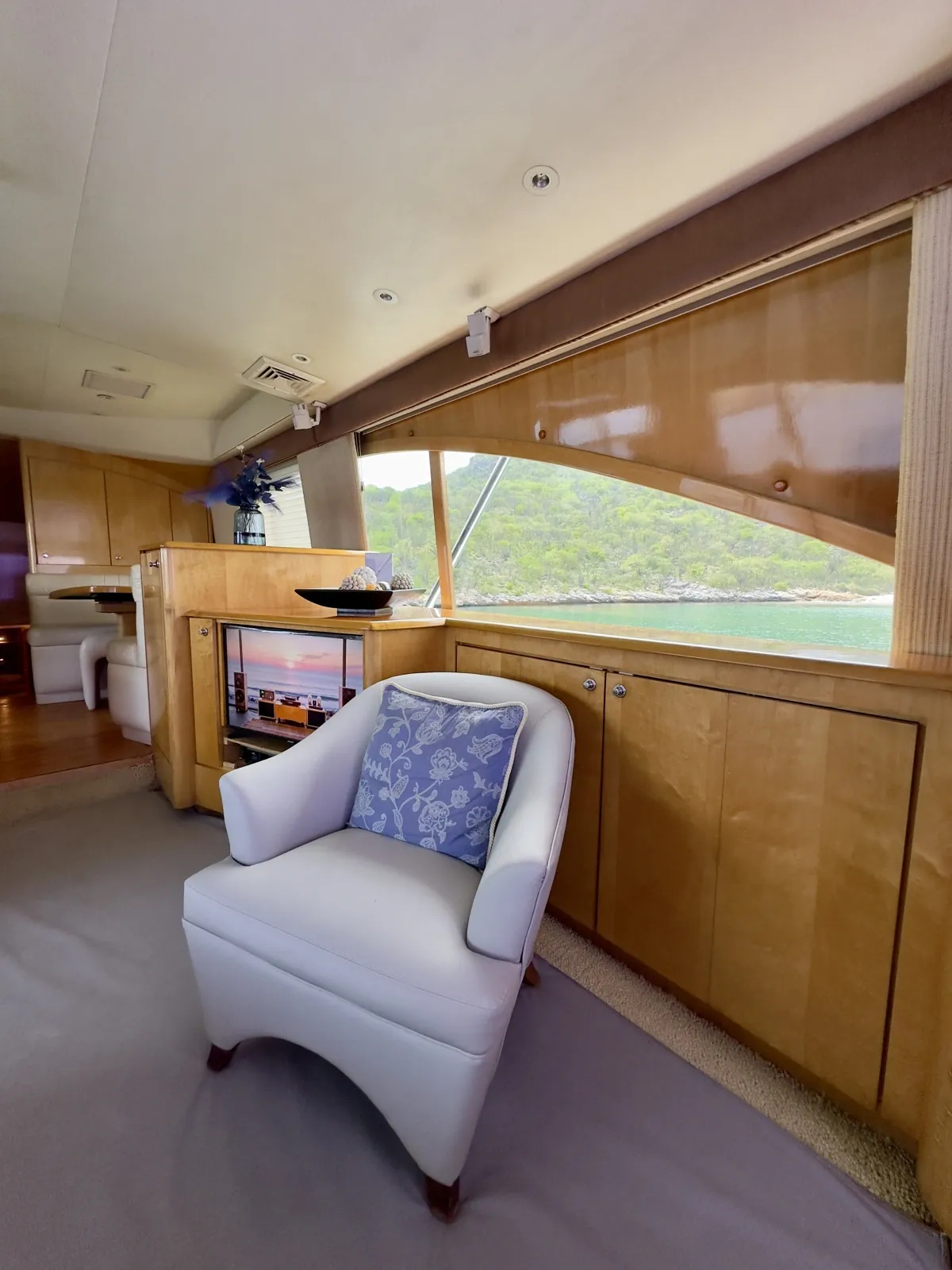 Ocean Yachts Super Sport — foto 7