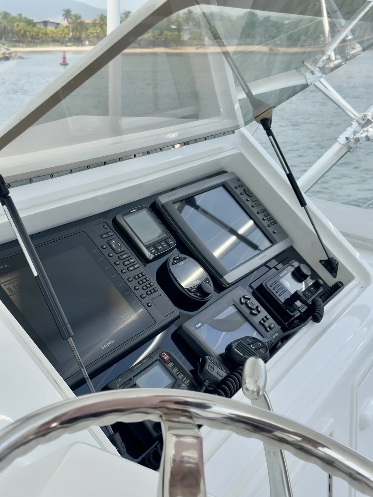 Ocean Yachts Super Sport — foto 15