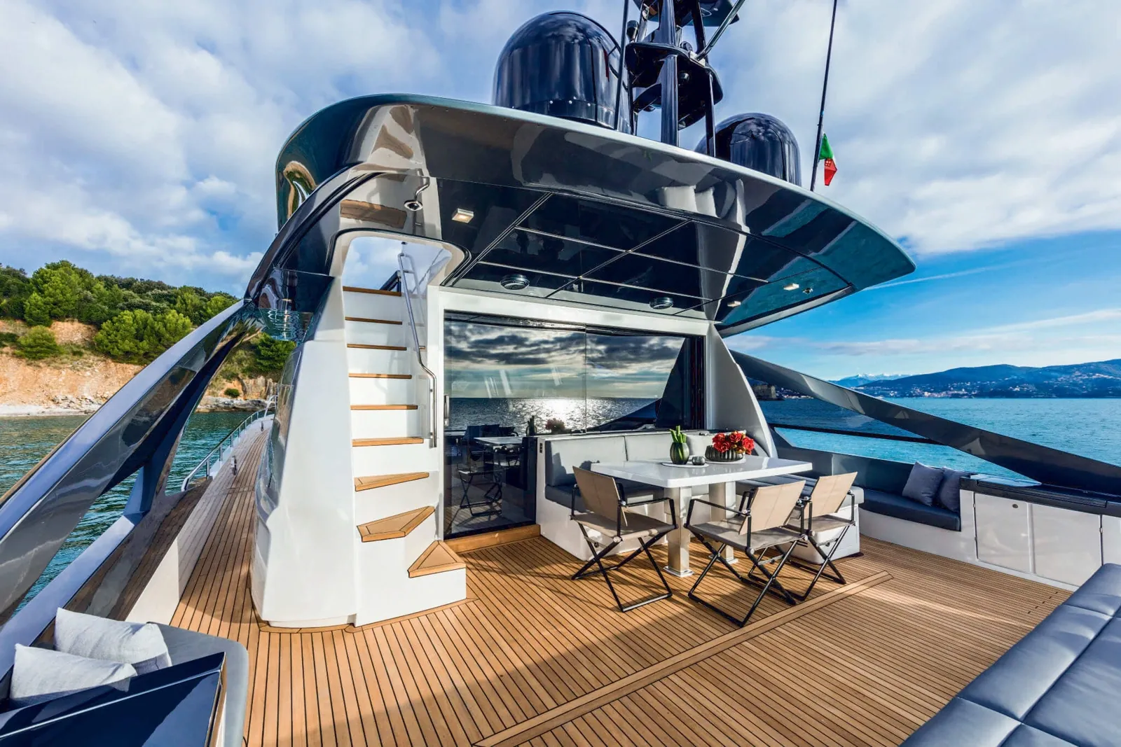 Pershing 9X — foto 4