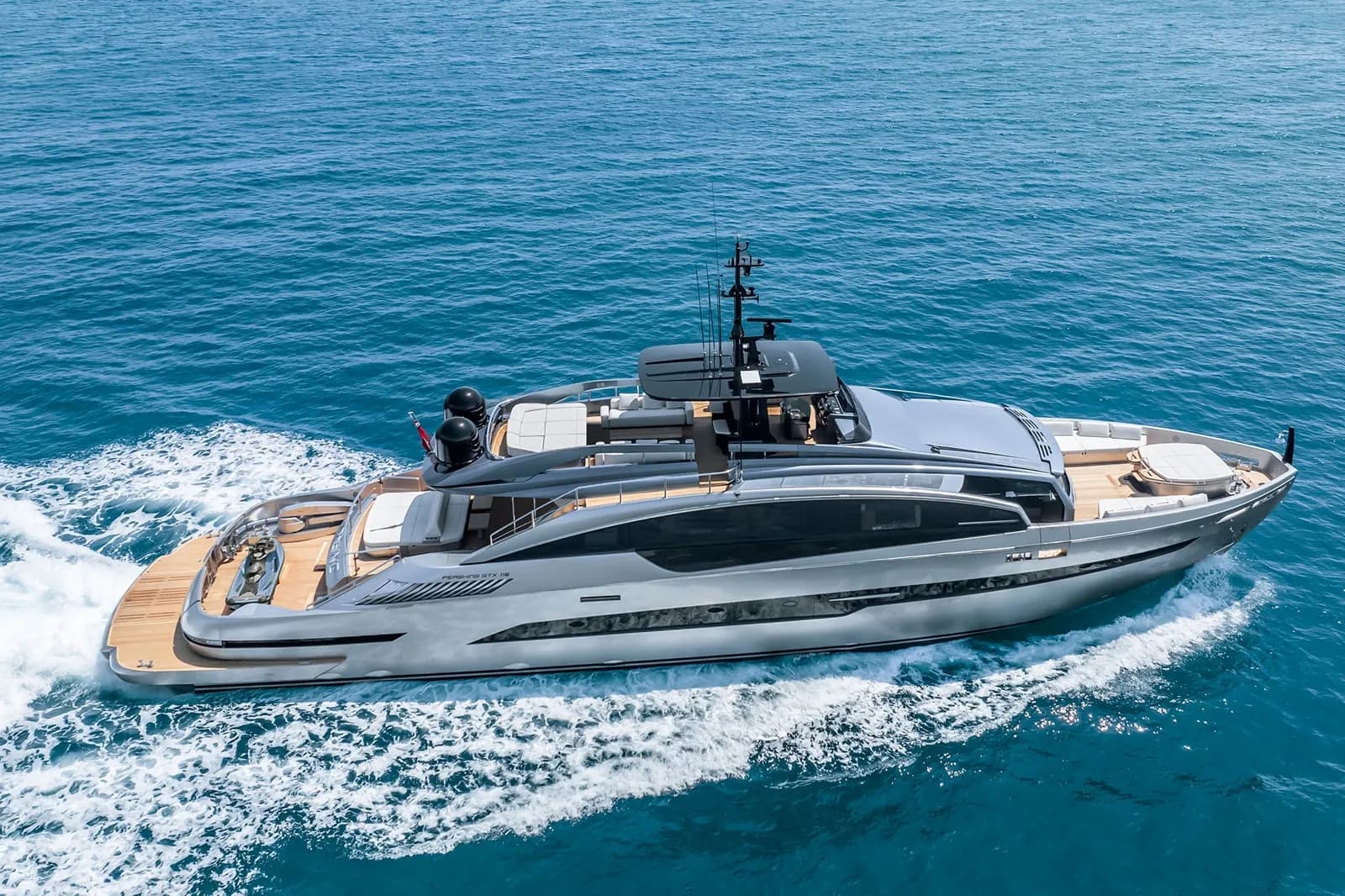 Pershing GTX116 — foto 2