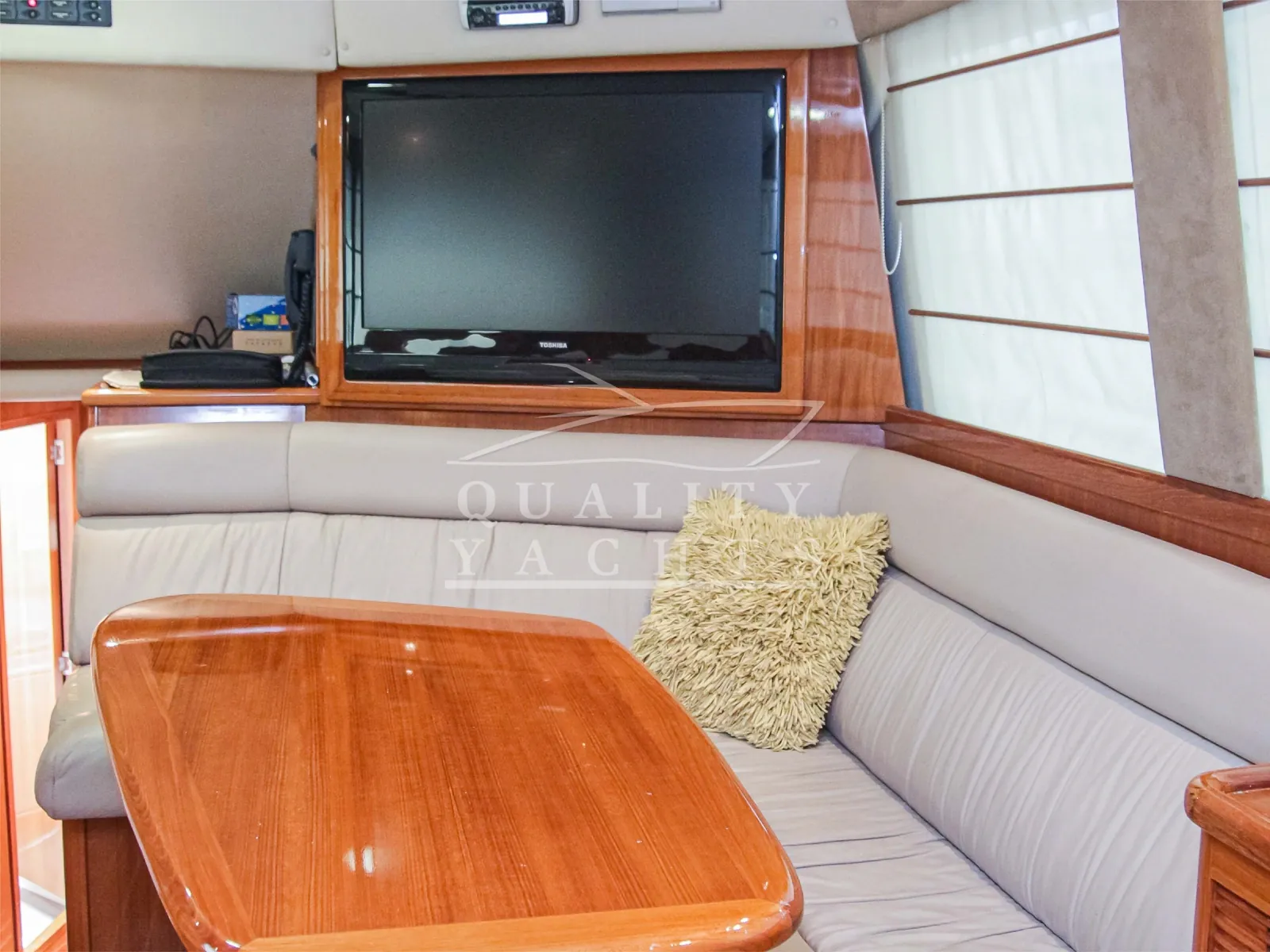 Riviera 40 — photo 11