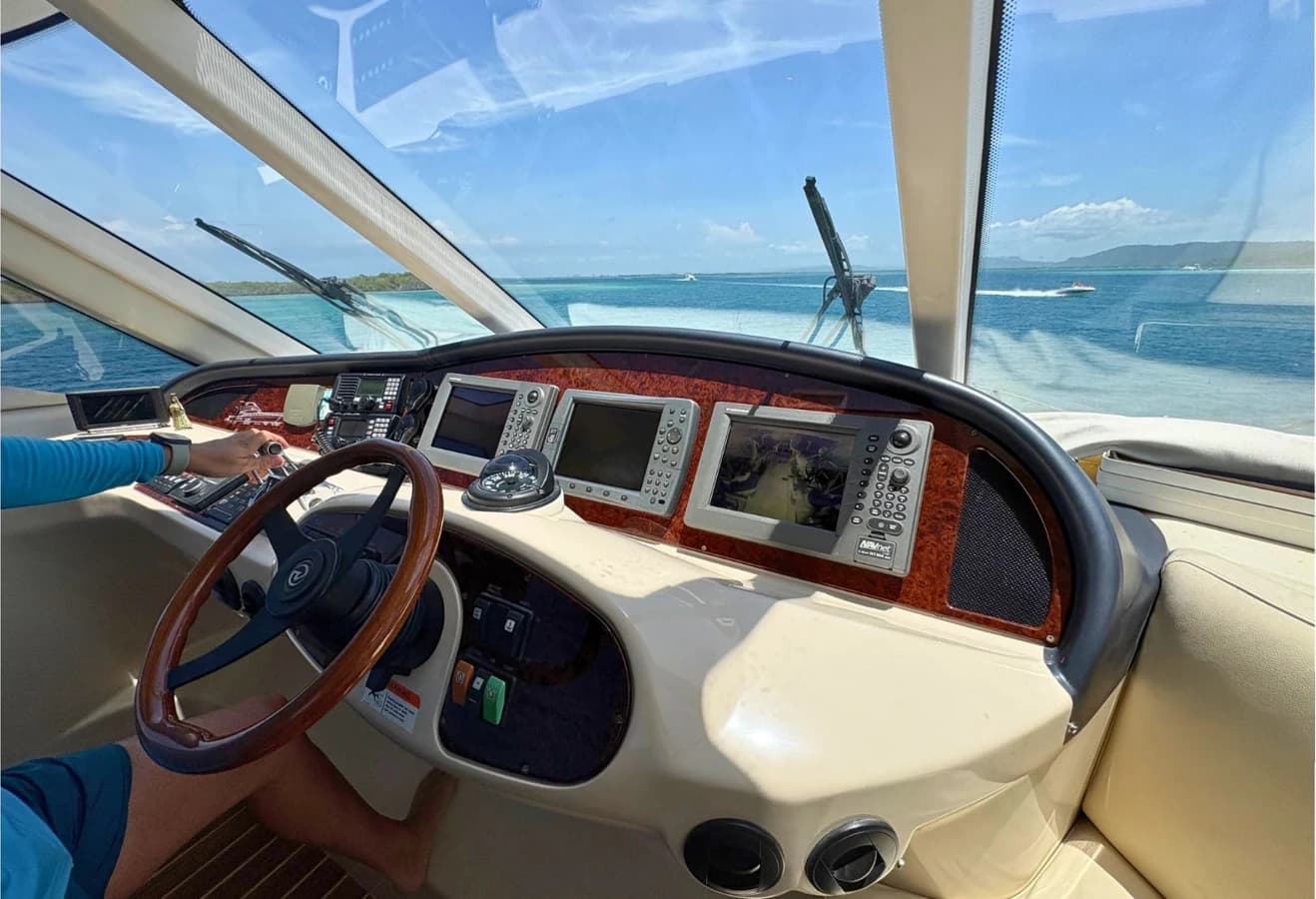 Riviera 6000 — foto 23