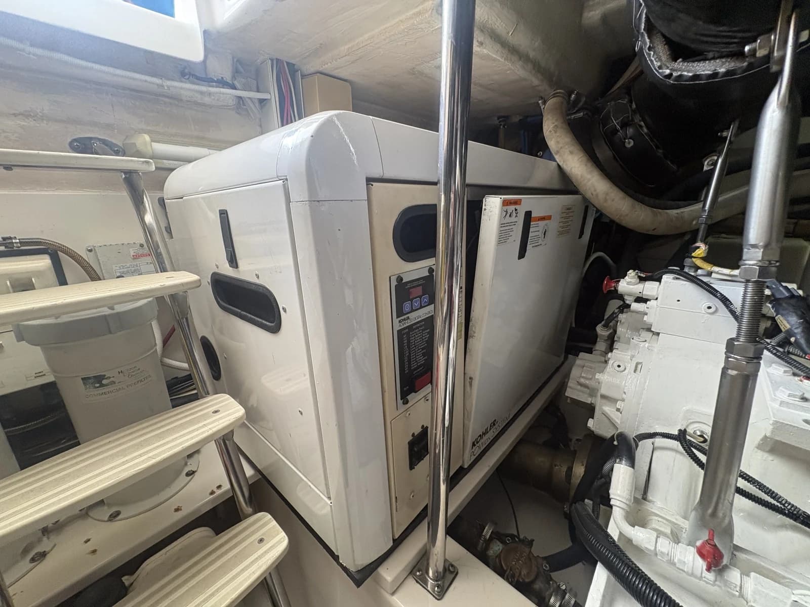 Riviera 6000 Sport Yacht — foto 18