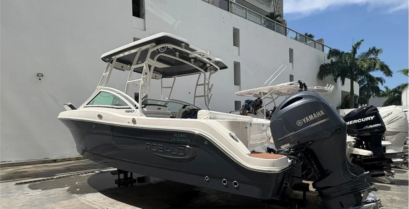 Robalo Dual Consoles — foto 15