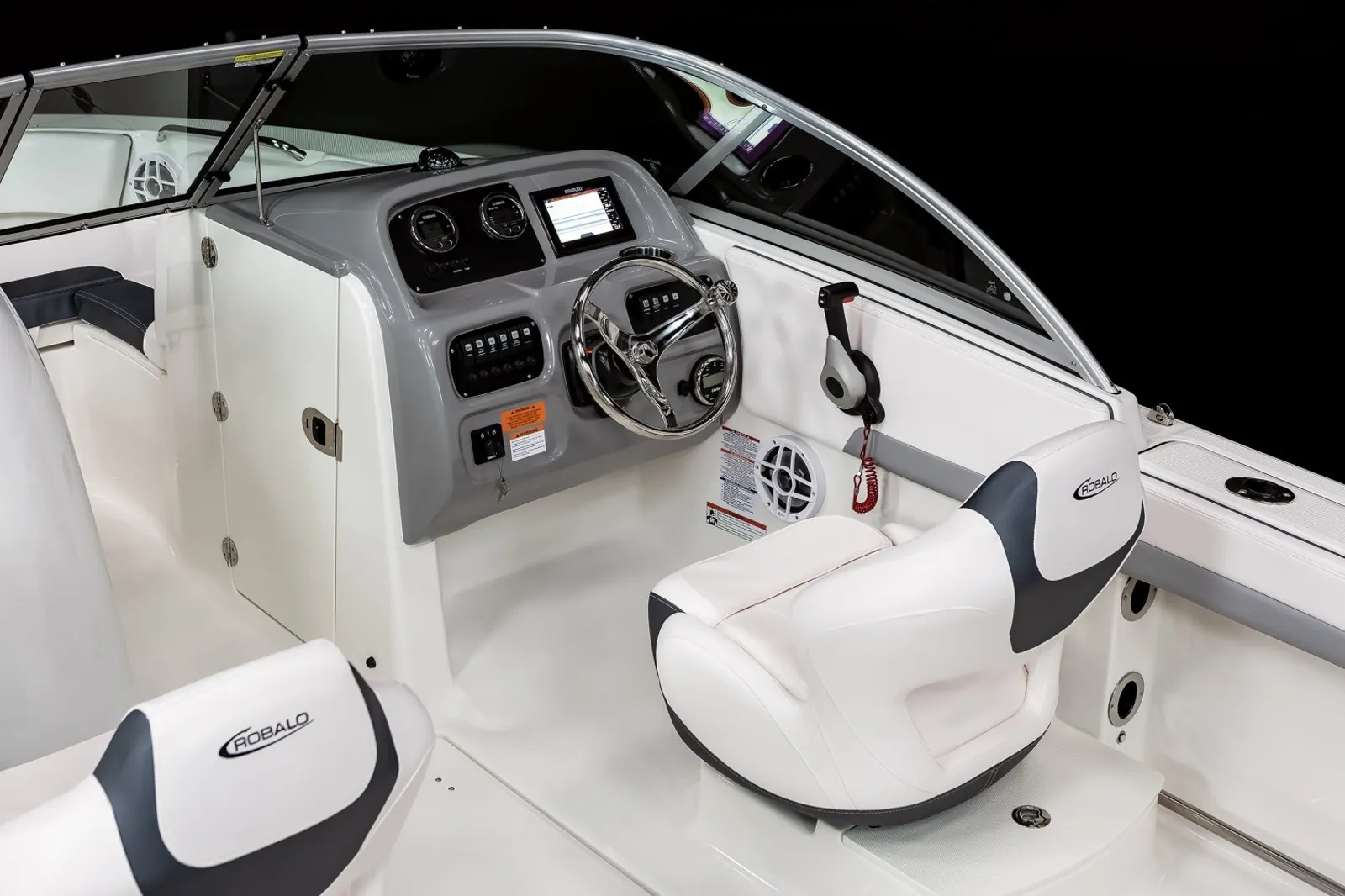 Robalo Dual Consoles R207 — photo 3