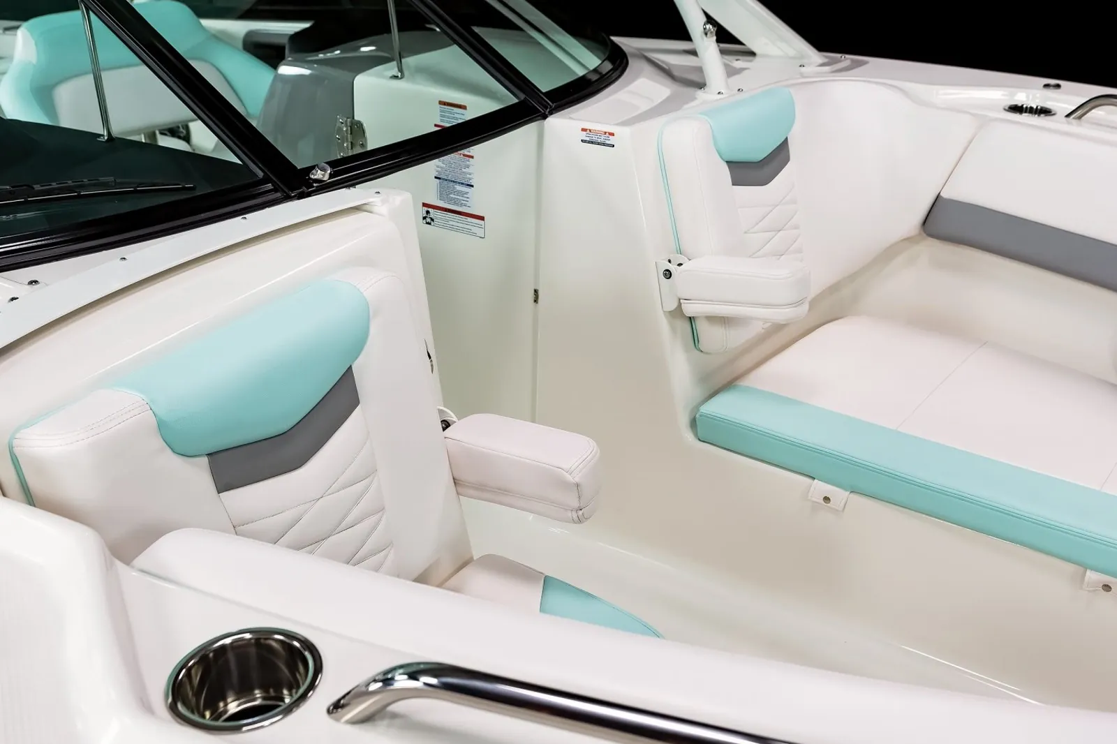 Robalo Dual Consoles R317 — foto 2