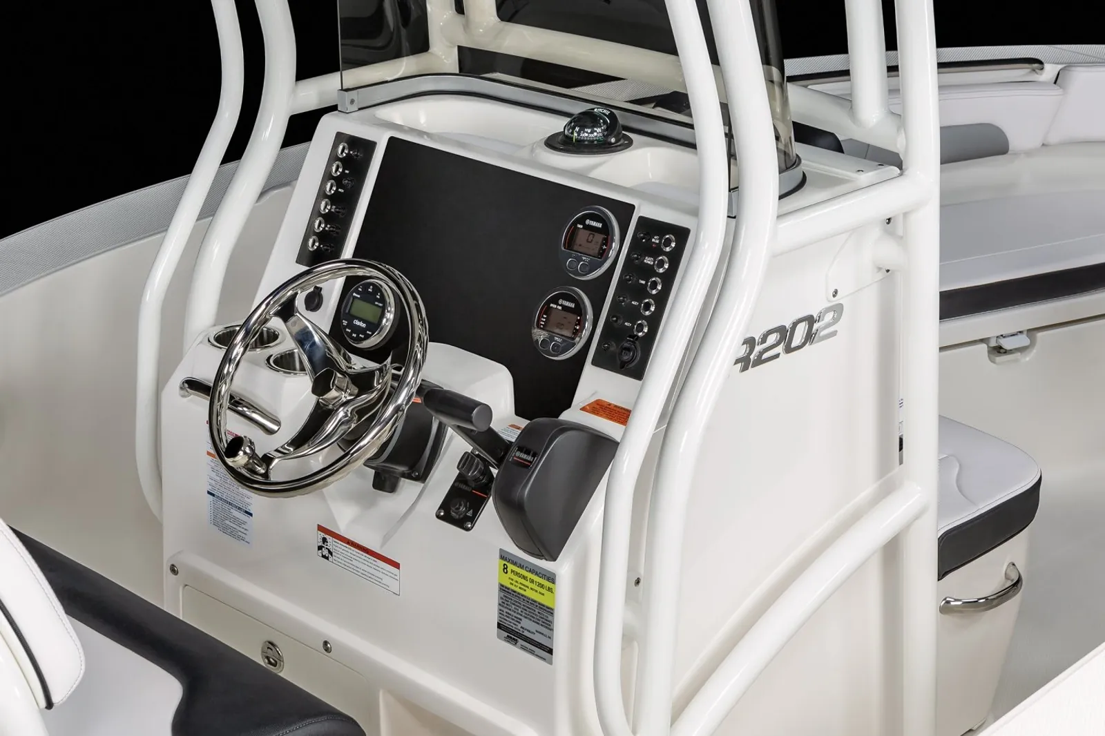 Robalo Explorer CC R202EX — photo 6