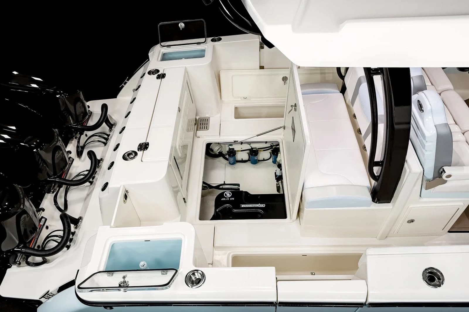 Robalo R360 — foto 13
