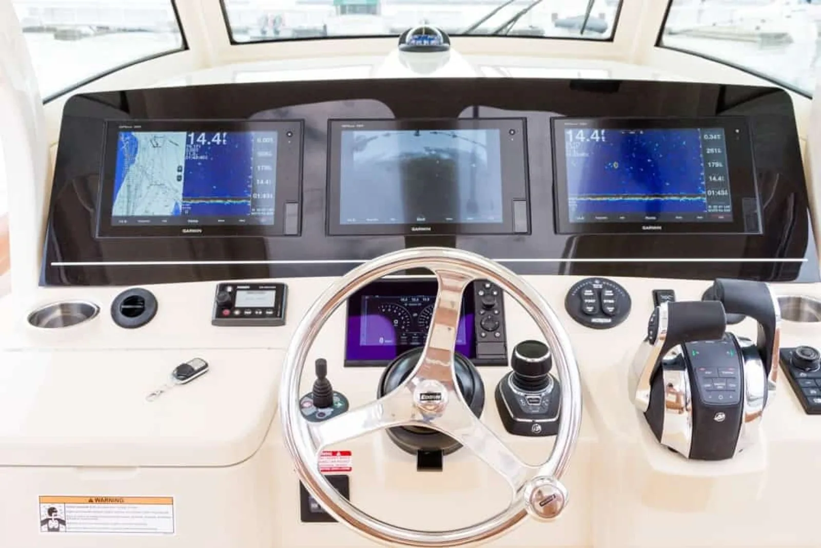 Scout 355 LXF — foto 3