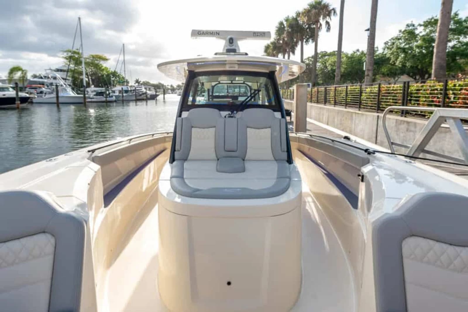 Scout 377 LXF — foto 11