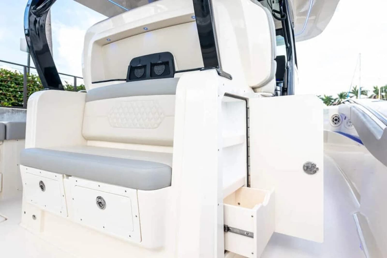 Scout 377 LXF — foto 15
