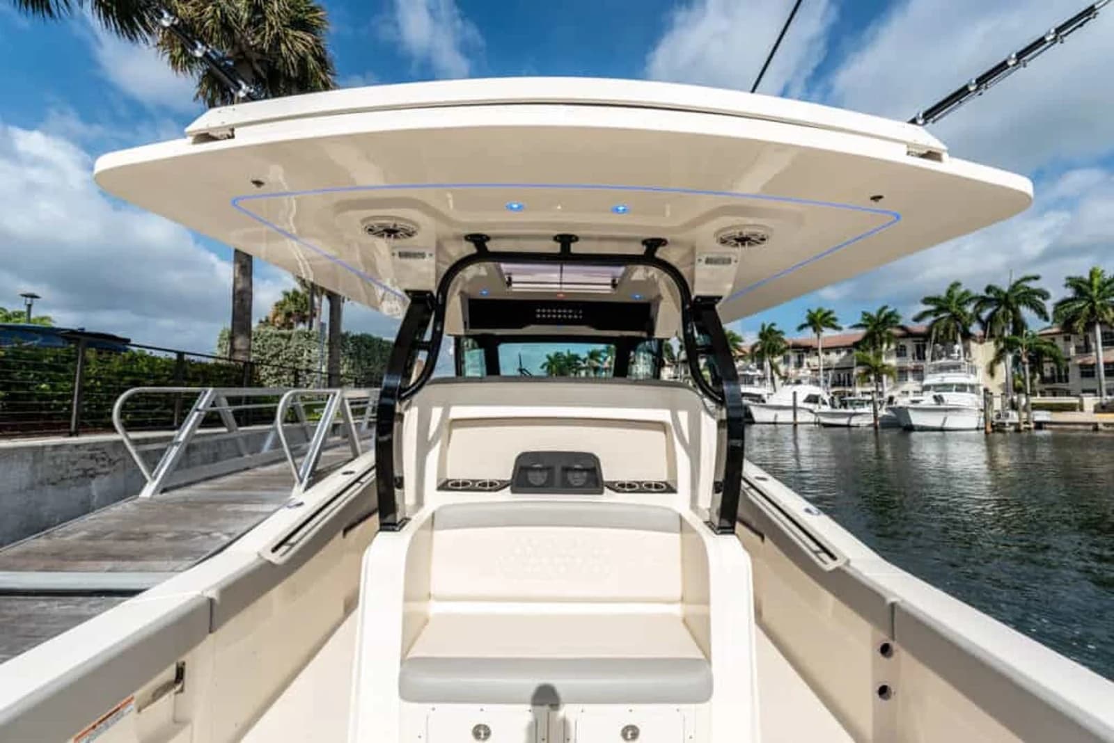 Scout 377 LXF — foto 17