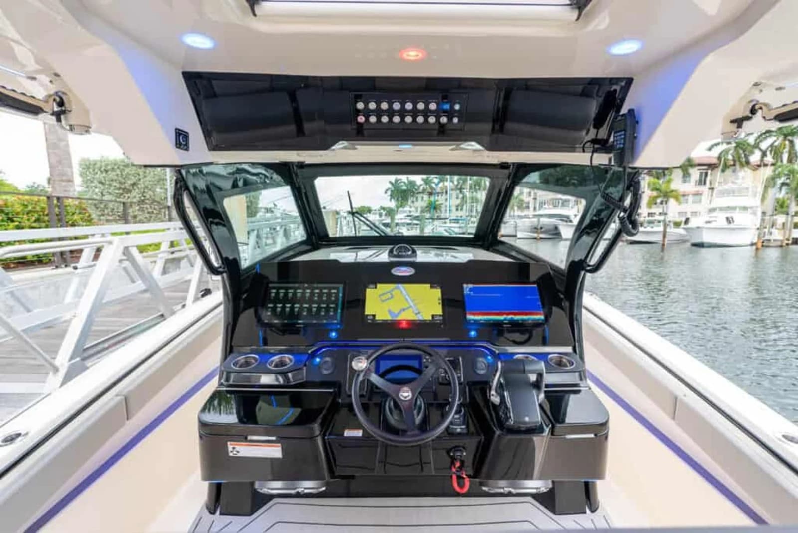 Scout 377 LXF — foto 20