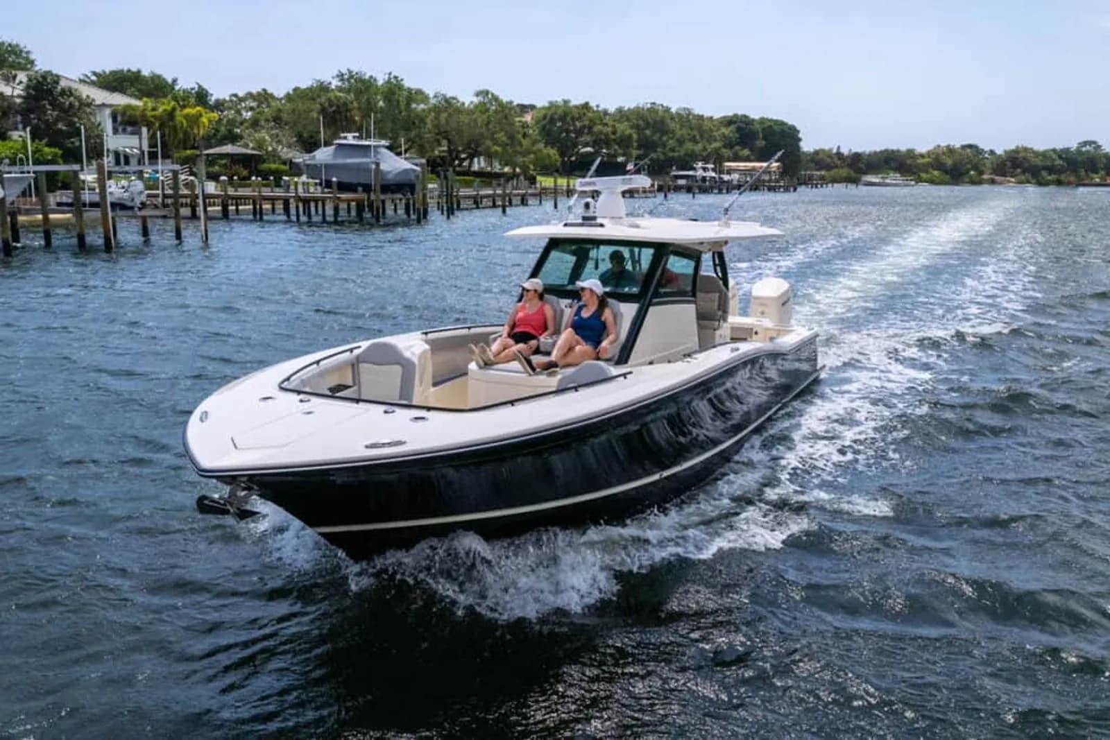 Scout 377 LXF — foto 2