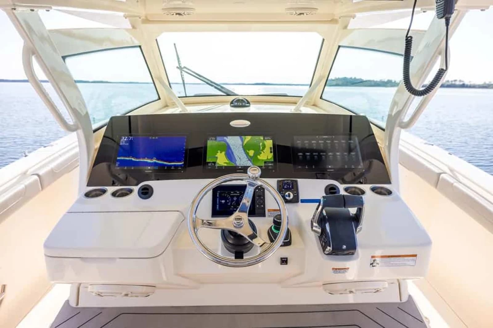 Scout 400 LXF — foto 13